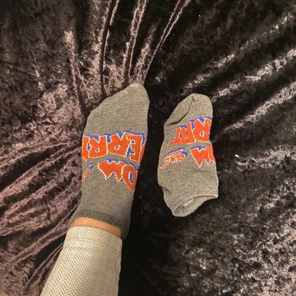 SOCKS - Picture 4 of 9